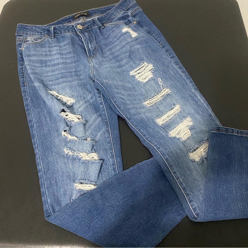 Almost Famous Distressed Jeans sz 13